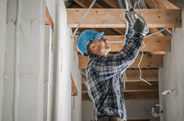 Best Affordable Emergency Electrician  in Liberty, MO