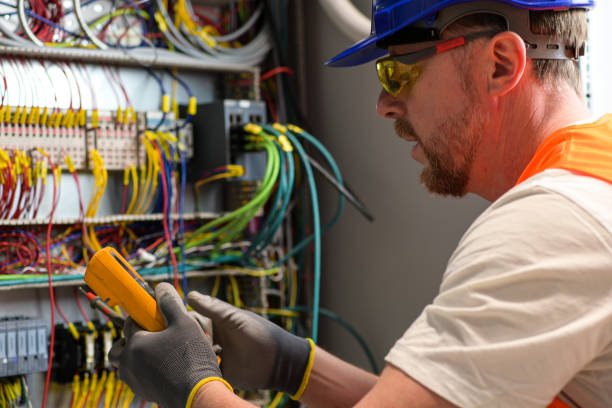 Best Affordable Emergency Electrician  in Liberty, MO